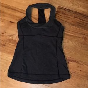 Lululemon size 6 tank top scoop neck